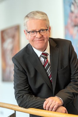 Jens Warnken - Präsident der Industrie- und Handelskammer Cottbus Jens Warnken - Präsident der Industrie- und Handelskammer Cottbus